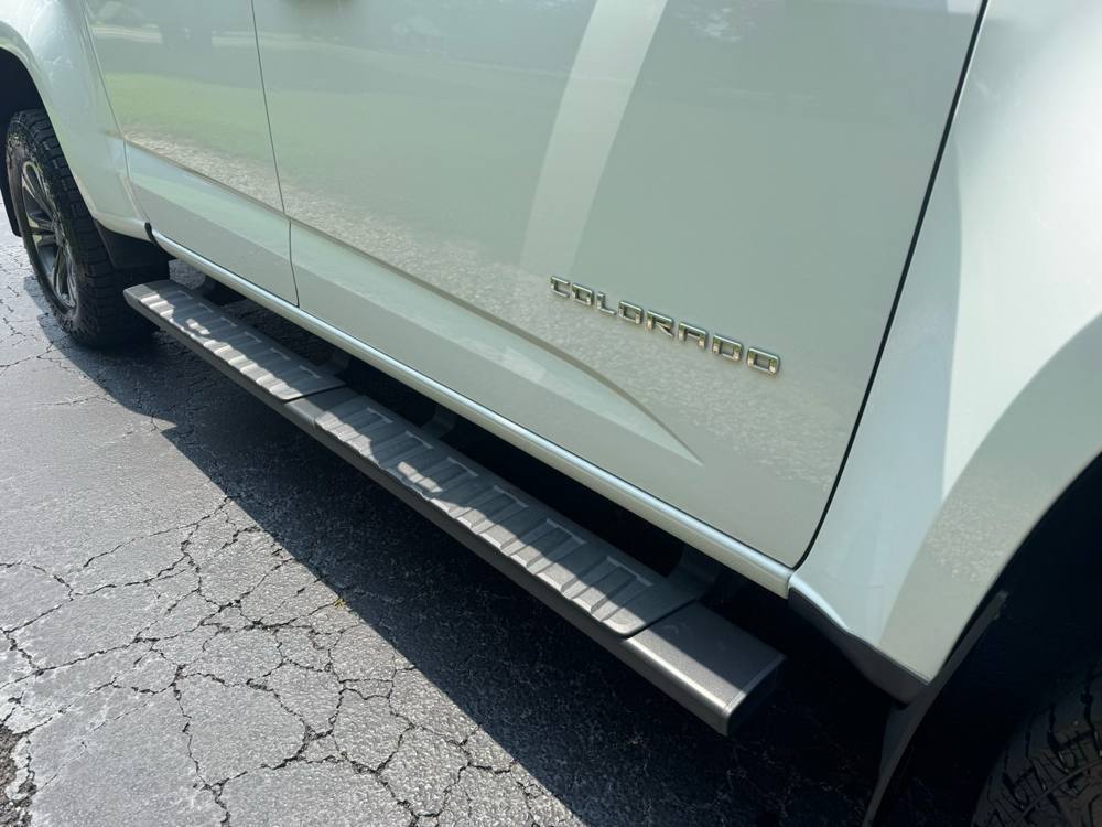 2021 Chevrolet Colorado — photo 13 of 38