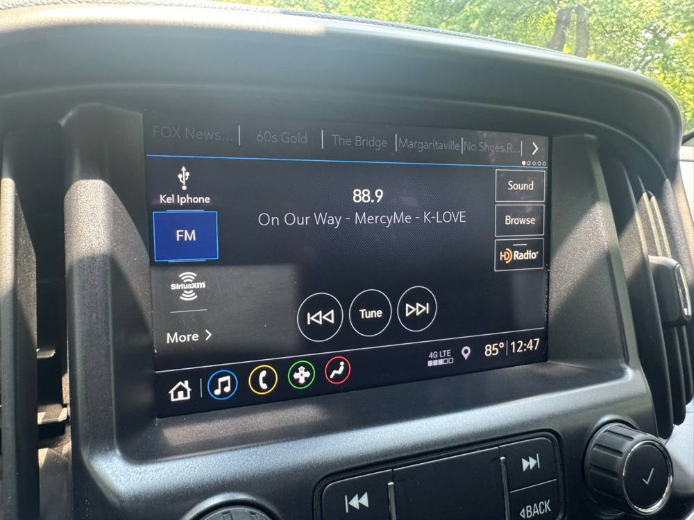 2021 Chevrolet Colorado — photo 28 of 38