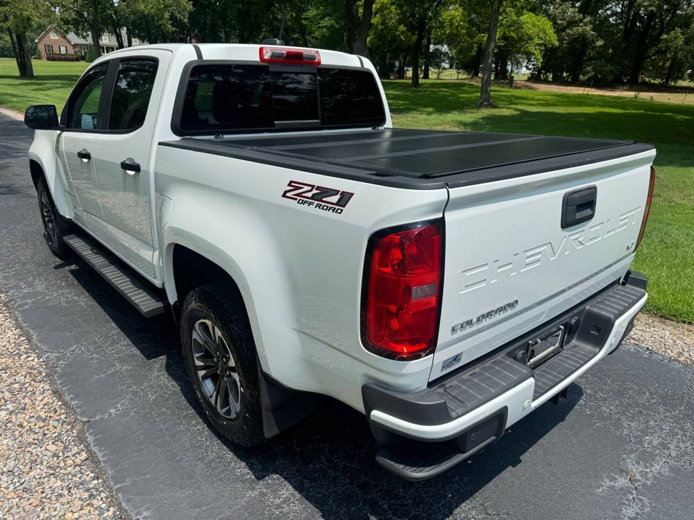 2021 Chevrolet Colorado — photo 5 of 38