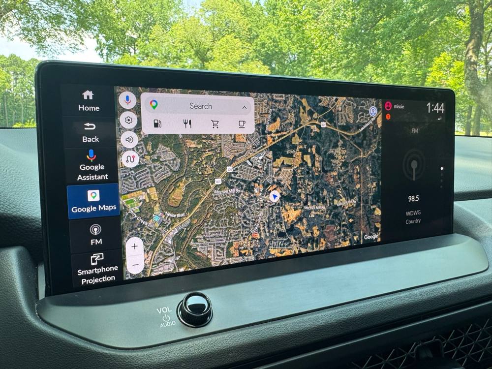 2023 Honda Accord Hybrid — photo 33 of 41