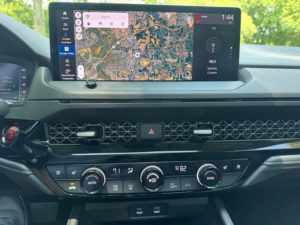 2023 Honda Accord Hybrid — photo 34 of 41