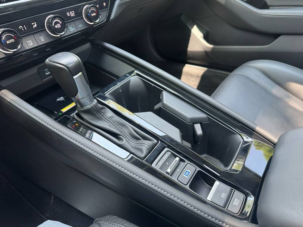 2023 Honda Accord Hybrid — photo 36 of 41