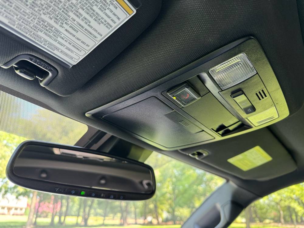 2020 Toyota Tacoma 4WD — photo 37 of 44