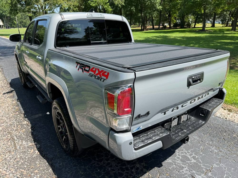 2020 Toyota Tacoma 4WD — photo 5 of 44