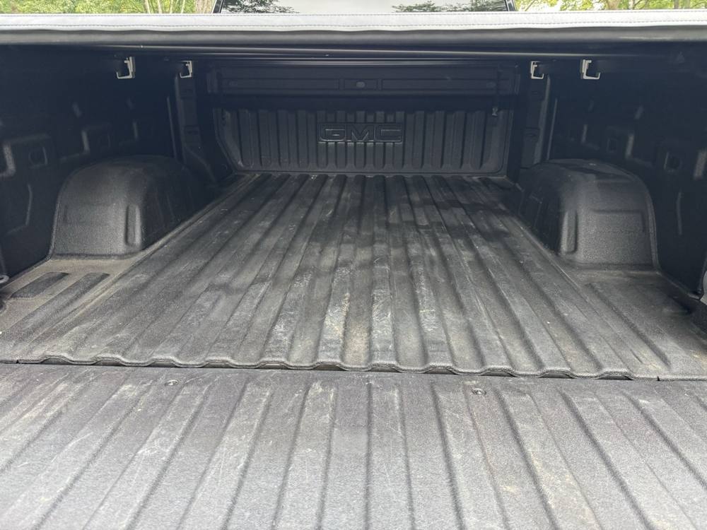 2024 GMC Sierra 1500 — photo 15 of 40