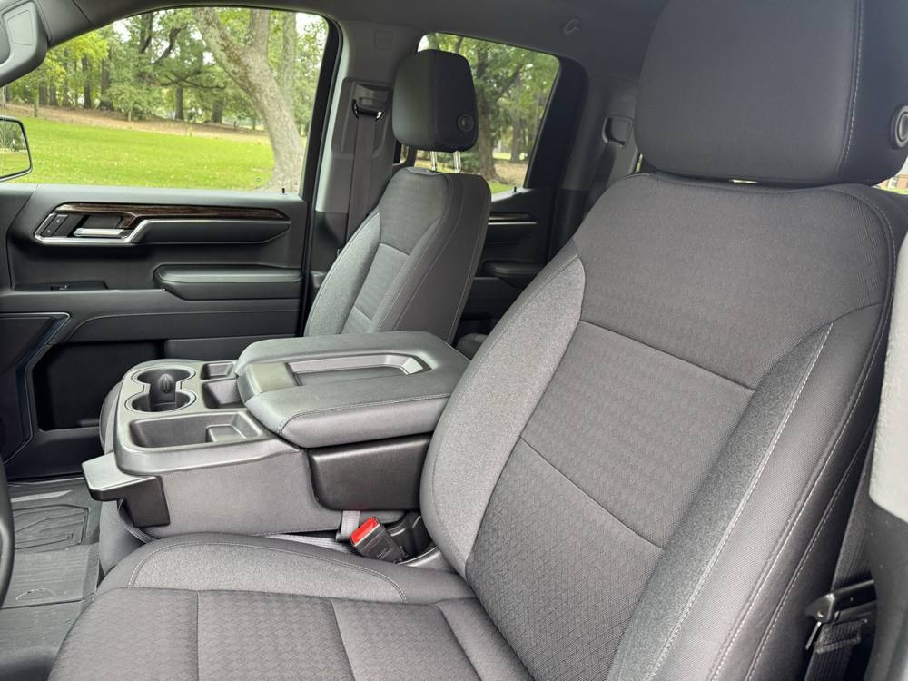2024 GMC Sierra 1500 — photo 19 of 40