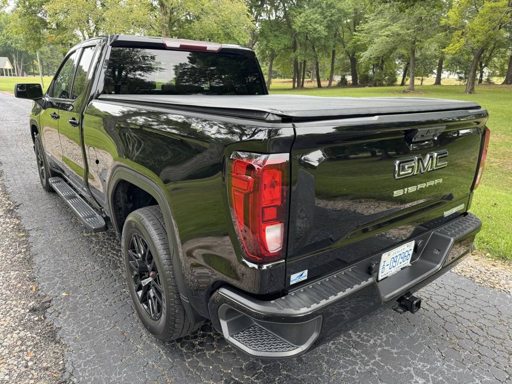 2024 GMC Sierra 1500 — photo 4 of 40