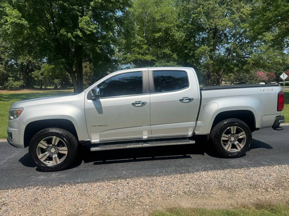 2016 Chevrolet Colorado — photo 3 of 42
