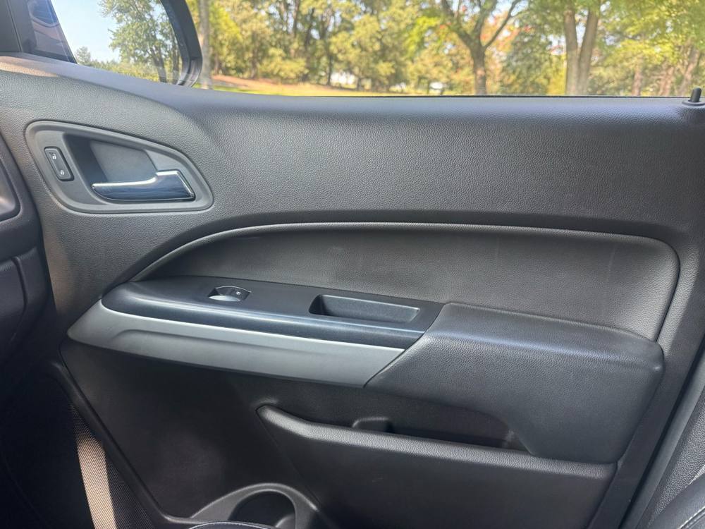 2016 Chevrolet Colorado — photo 30 of 42