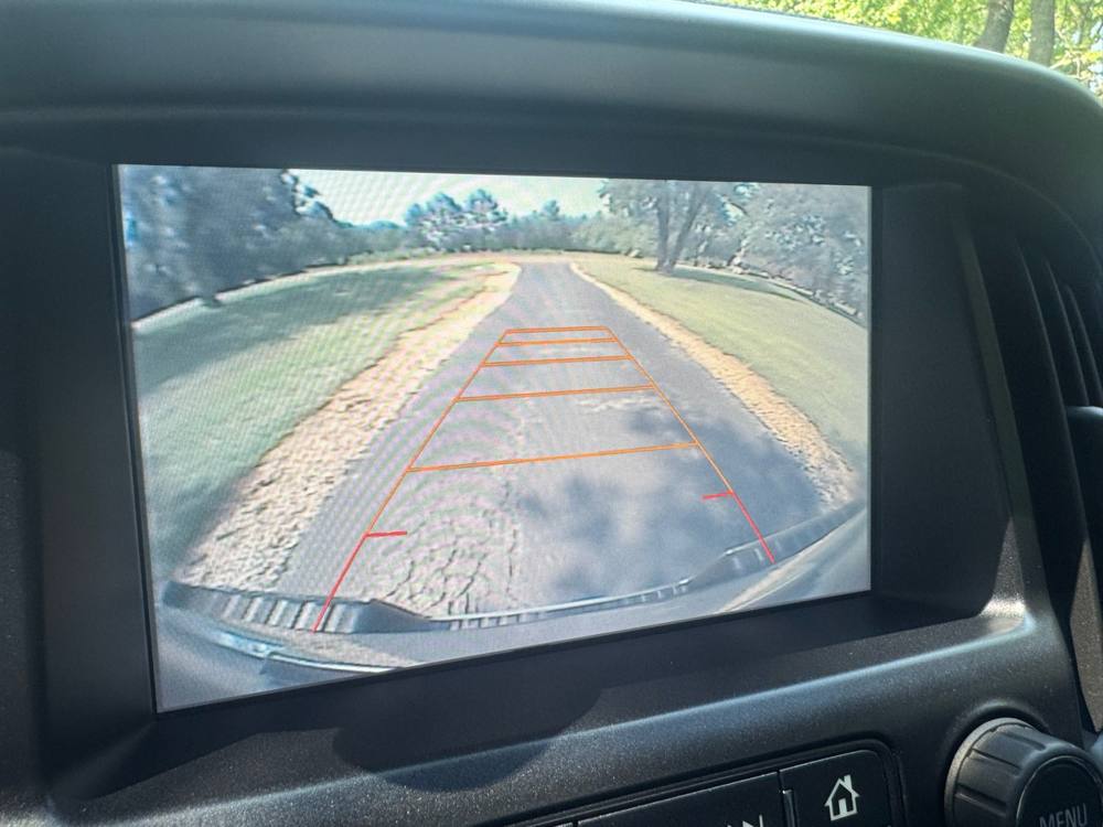 2016 Chevrolet Colorado — photo 33 of 42