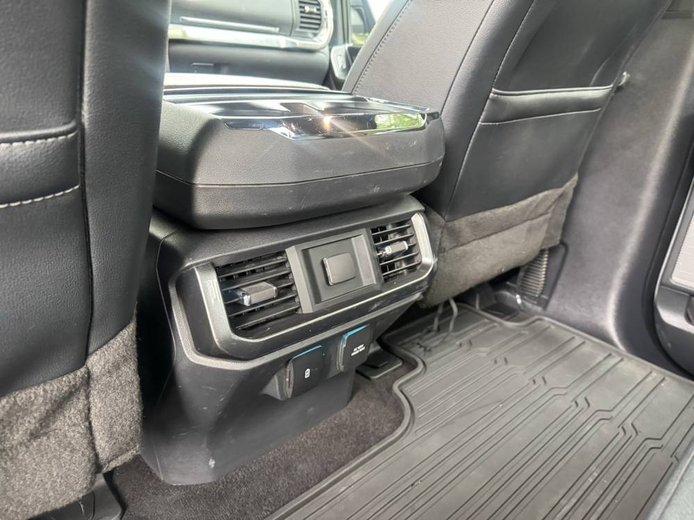 2023 Ford F-150 — photo 18 of 39