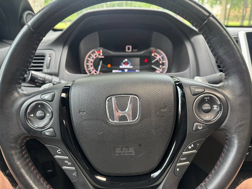 2020 Honda Ridgeline — photo 23 of 43