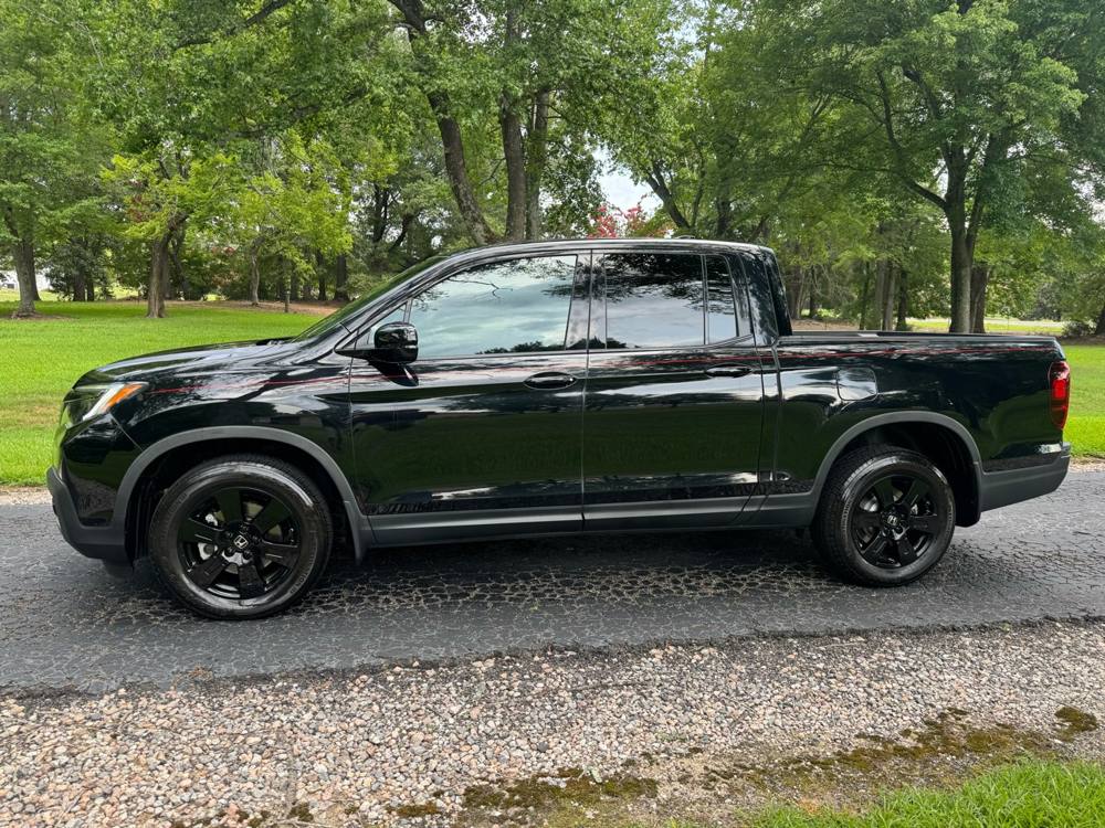 2020 Honda Ridgeline — photo 3 of 43