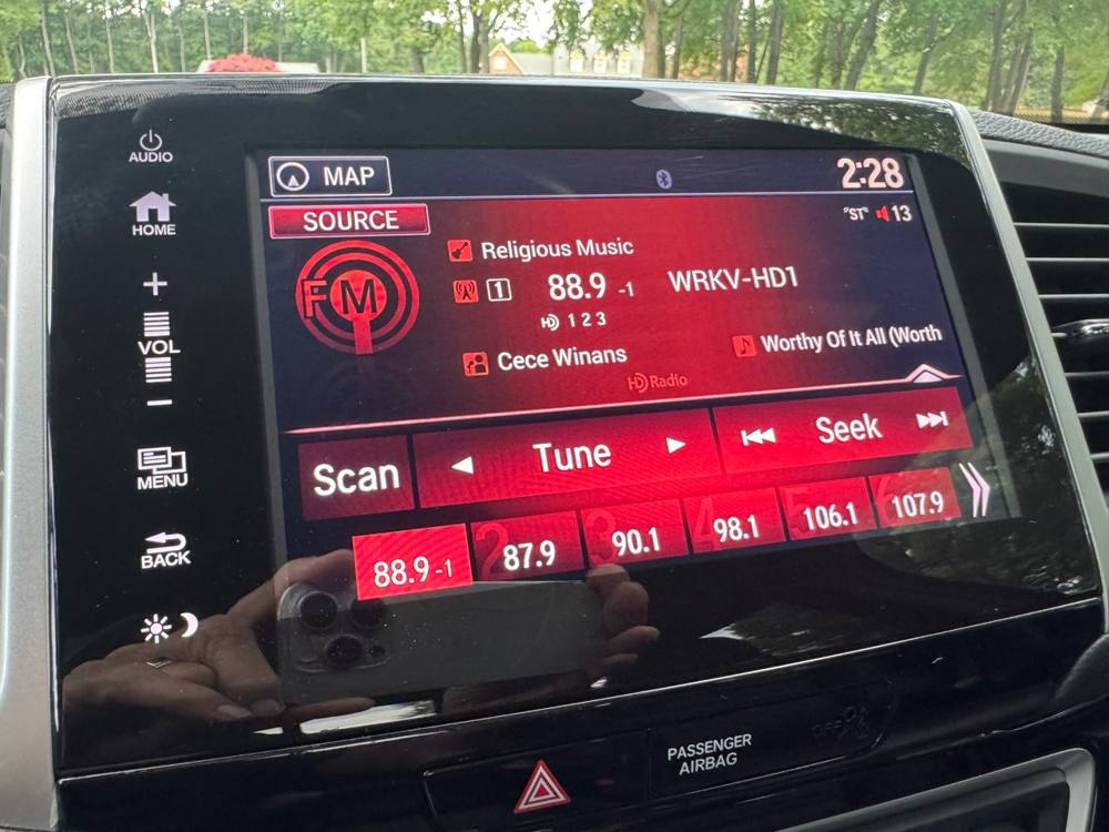2020 Honda Ridgeline — photo 34 of 43
