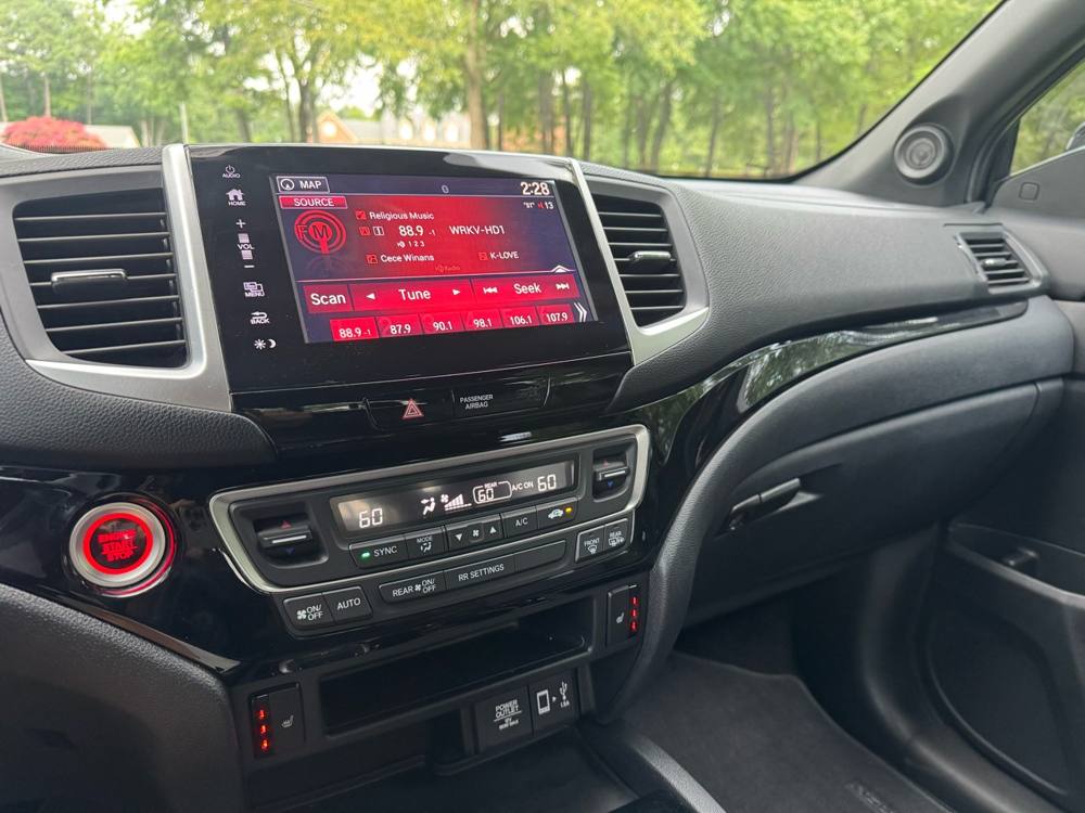 2020 Honda Ridgeline — photo 37 of 43