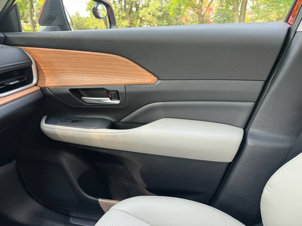 2024 Toyota Grand Highlander — photo 33 of 45