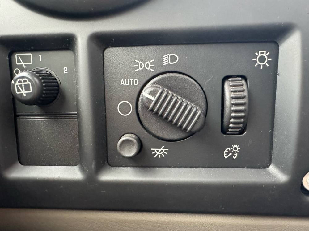 2006 HUMMER H2 — photo 30 of 44