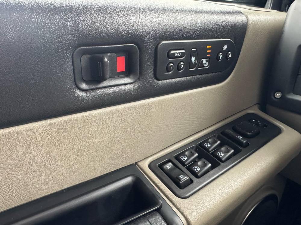 2006 HUMMER H2 — photo 31 of 44