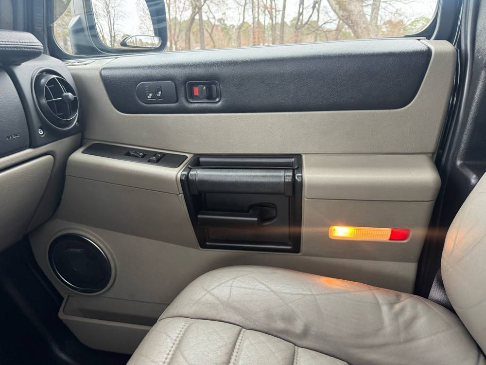 2006 HUMMER H2 — photo 33 of 44