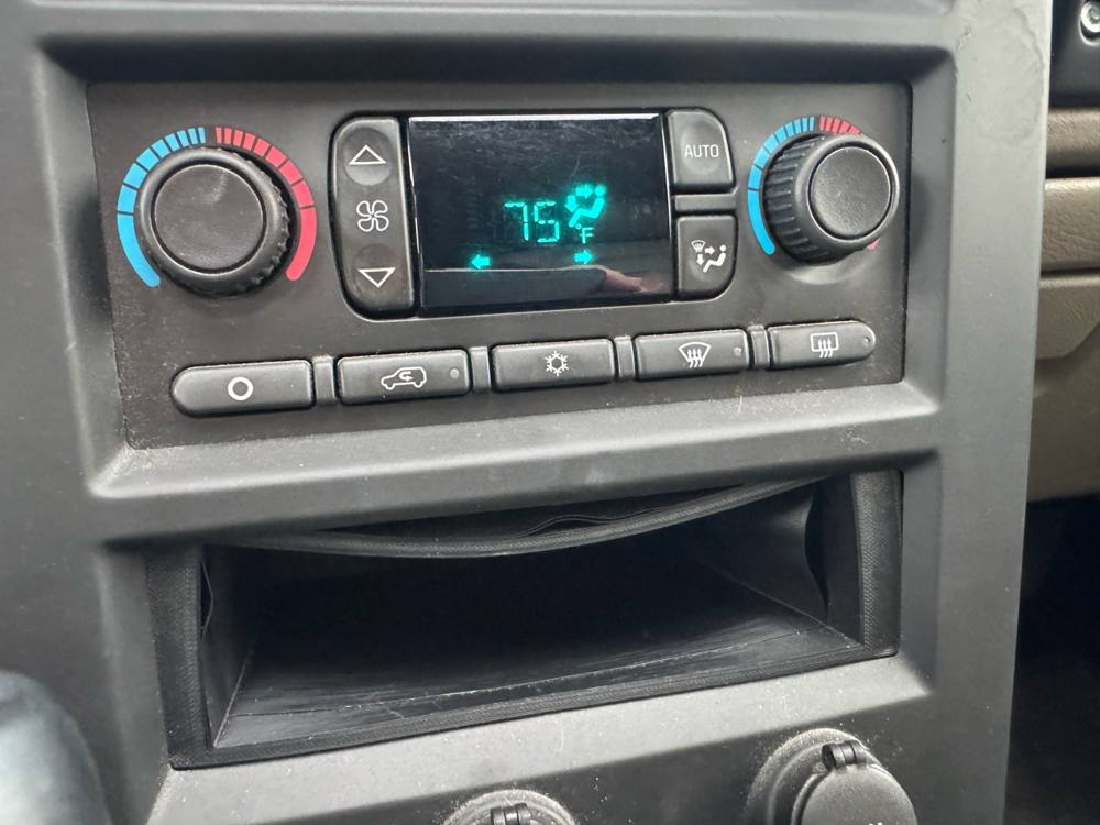 2006 HUMMER H2 — photo 35 of 44