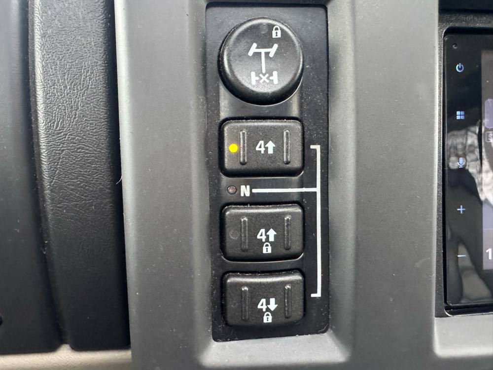 2006 HUMMER H2 — photo 36 of 44