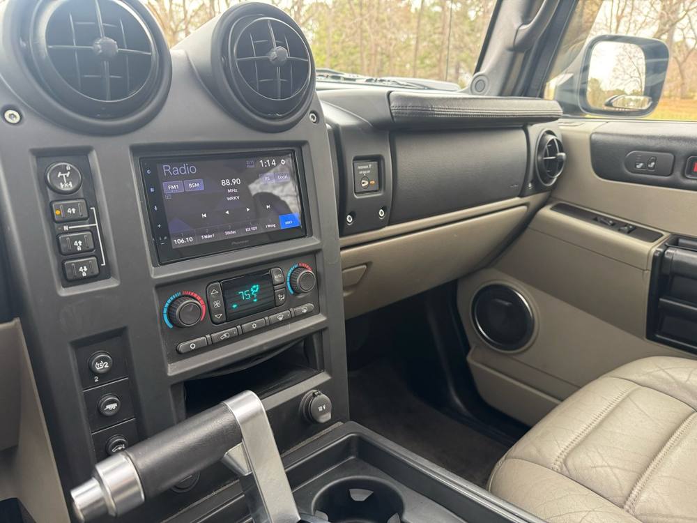 2006 HUMMER H2 — photo 40 of 44
