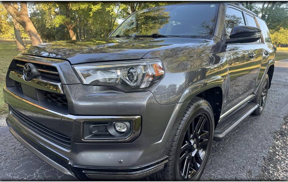 2021 Toyota 4Runner — photo 1 of 44