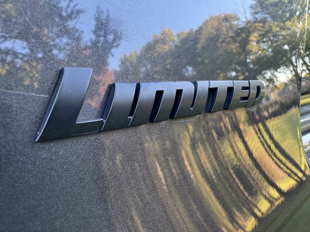 2021 Toyota 4Runner — photo 13 of 44