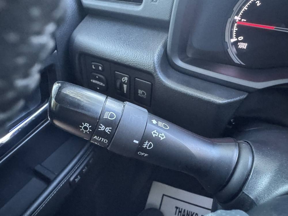 2021 Toyota 4Runner — photo 29 of 44