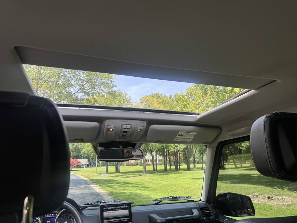 2015 Mercedes-Benz G-Class — photo 21 of 43