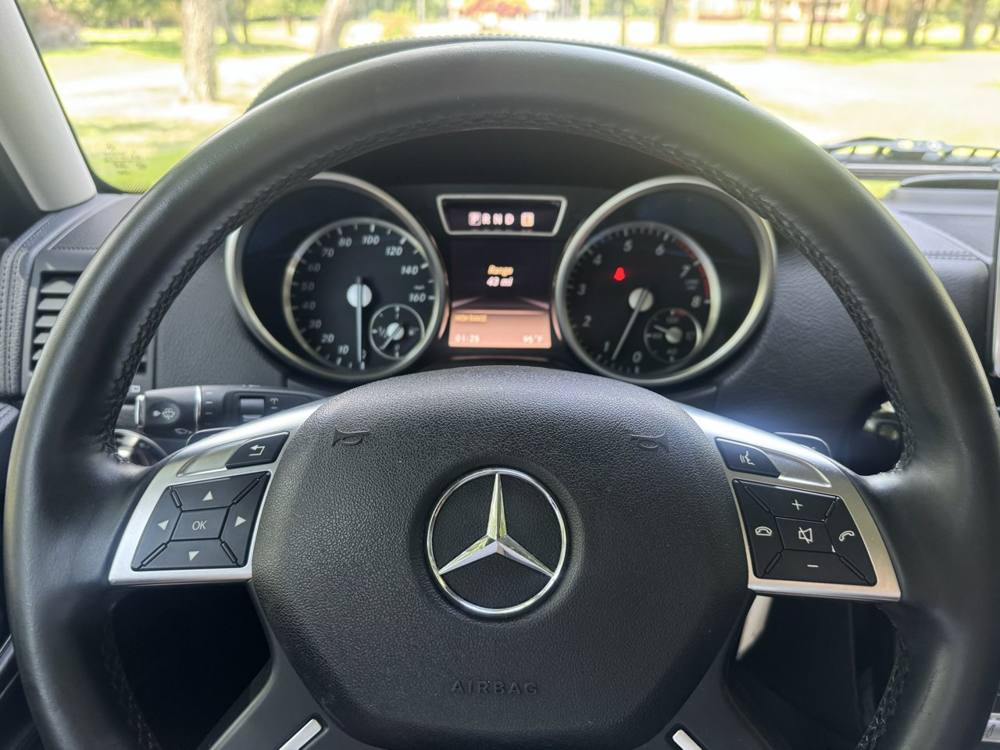 2015 Mercedes-Benz G-Class — photo 22 of 43