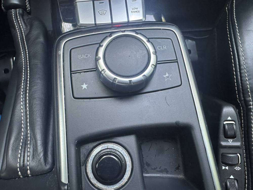 2015 Mercedes-Benz G-Class — photo 36 of 43