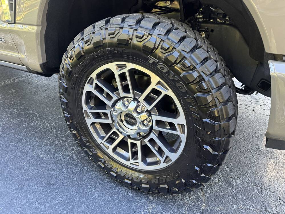 2026 Ford Super Duty F-350 SRW — photo 12 of 48