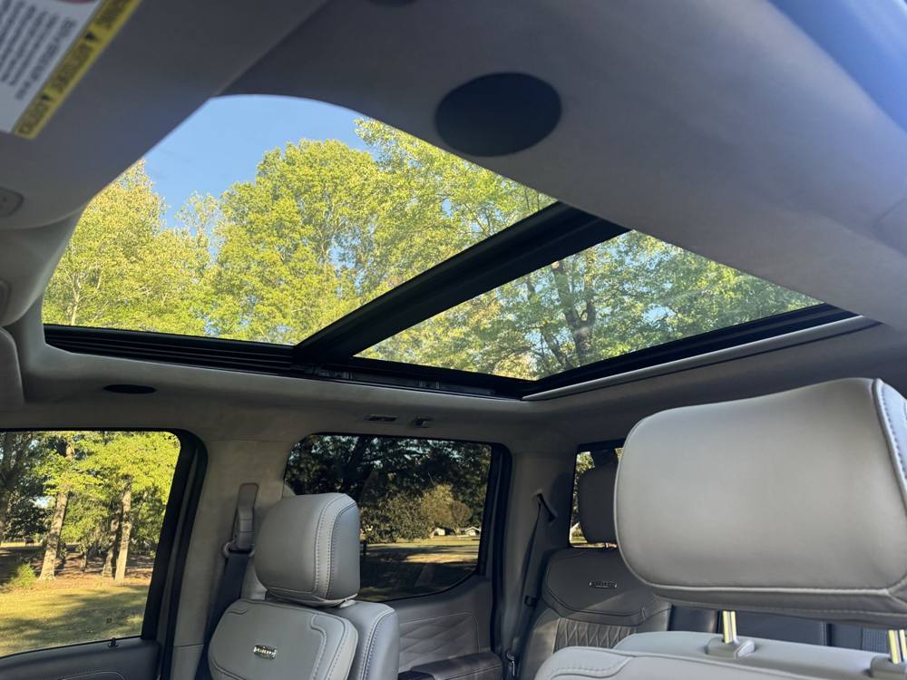 2026 Ford Super Duty F-350 SRW — photo 25 of 48