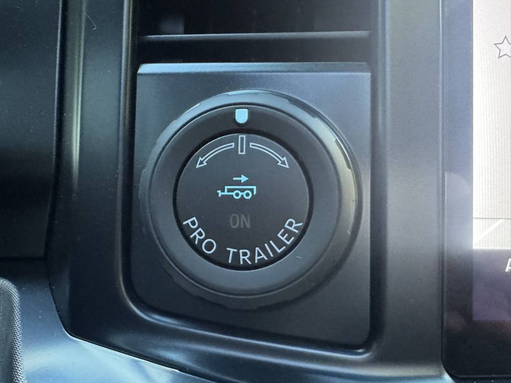2026 Ford Super Duty F-350 SRW — photo 38 of 48