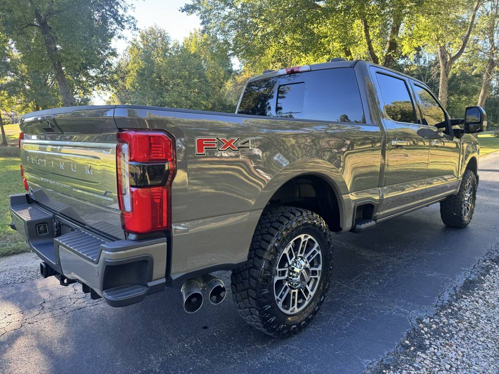 2026 Ford Super Duty F-350 SRW — photo 7 of 48