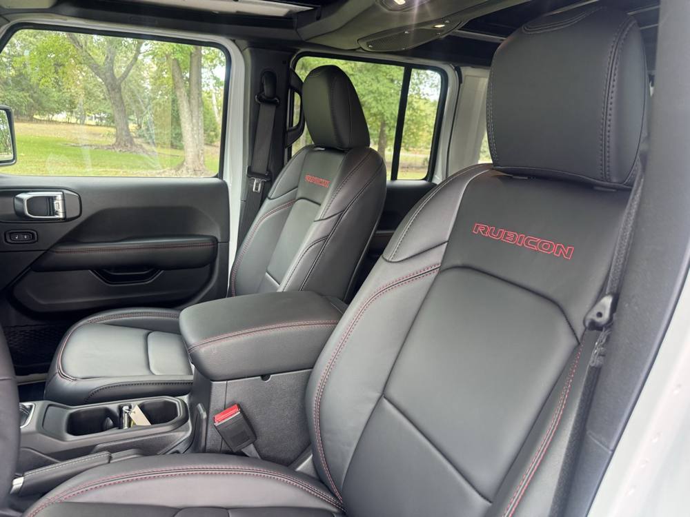 2026 Jeep Wrangler — photo 15 of 47