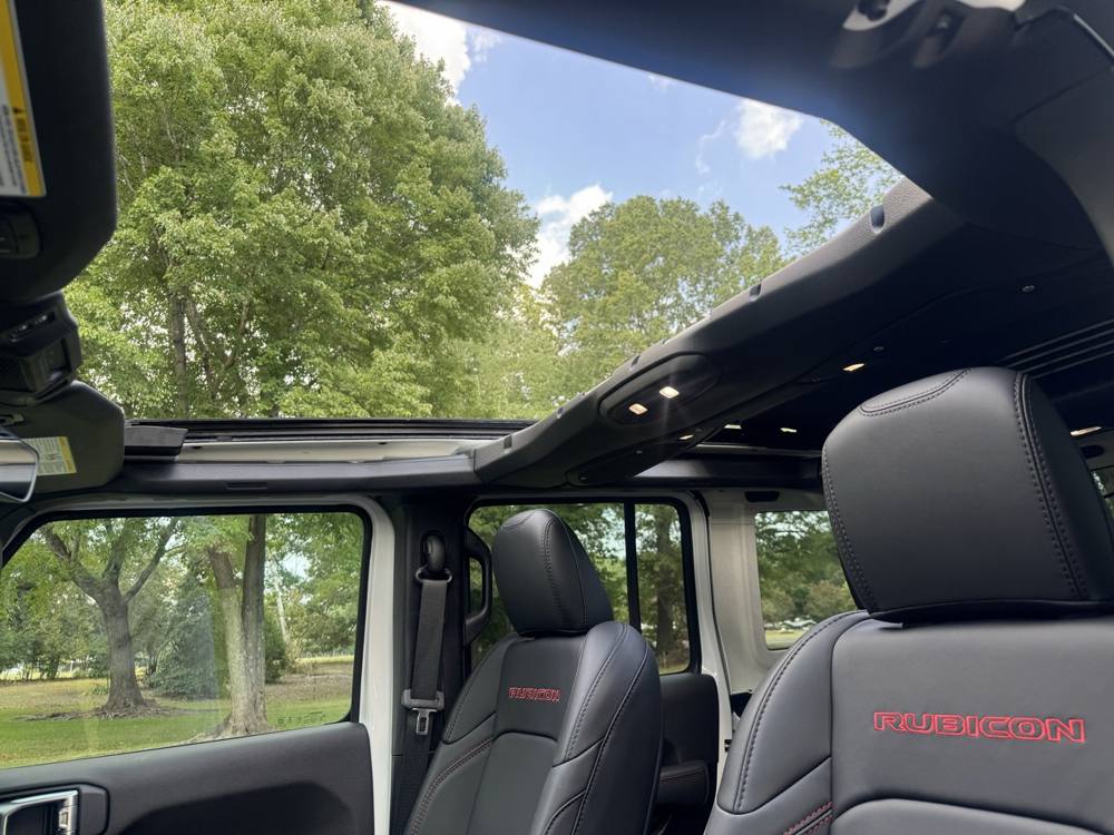 2026 Jeep Wrangler — photo 23 of 47