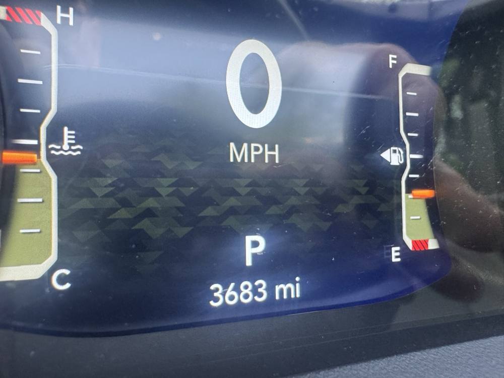 2026 Jeep Wrangler — photo 32 of 47
