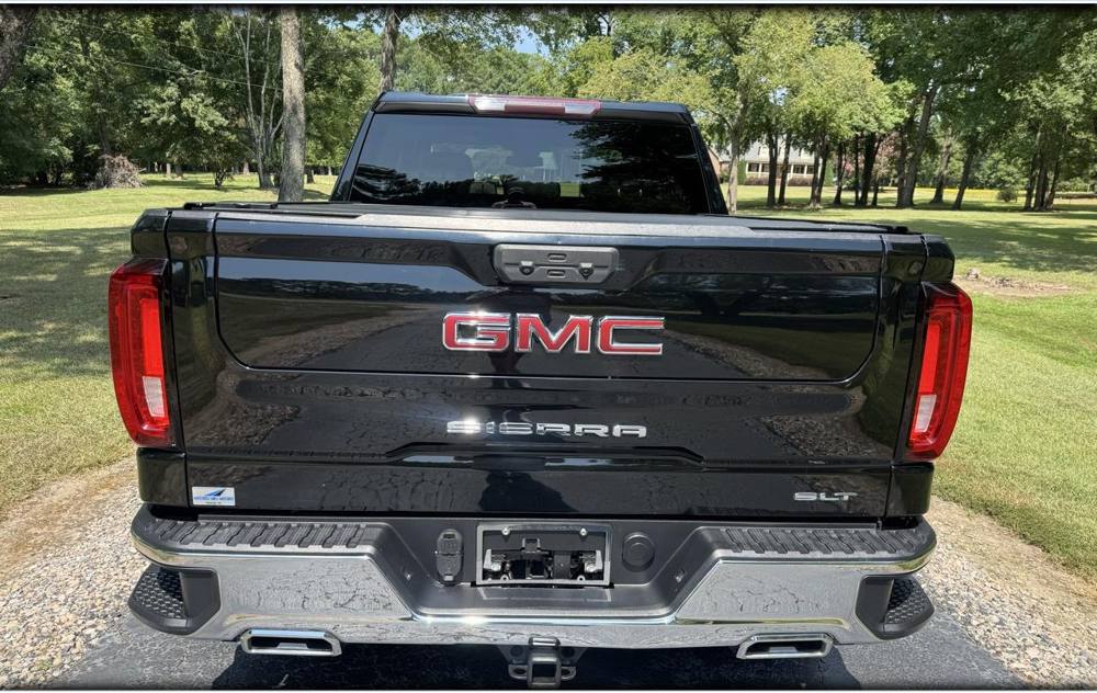 2022 GMC Sierra 1500 — photo 1 of 41