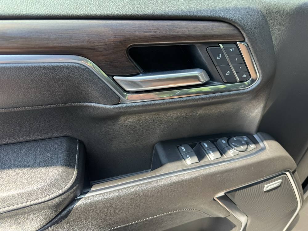 2022 GMC Sierra 1500 — photo 27 of 41