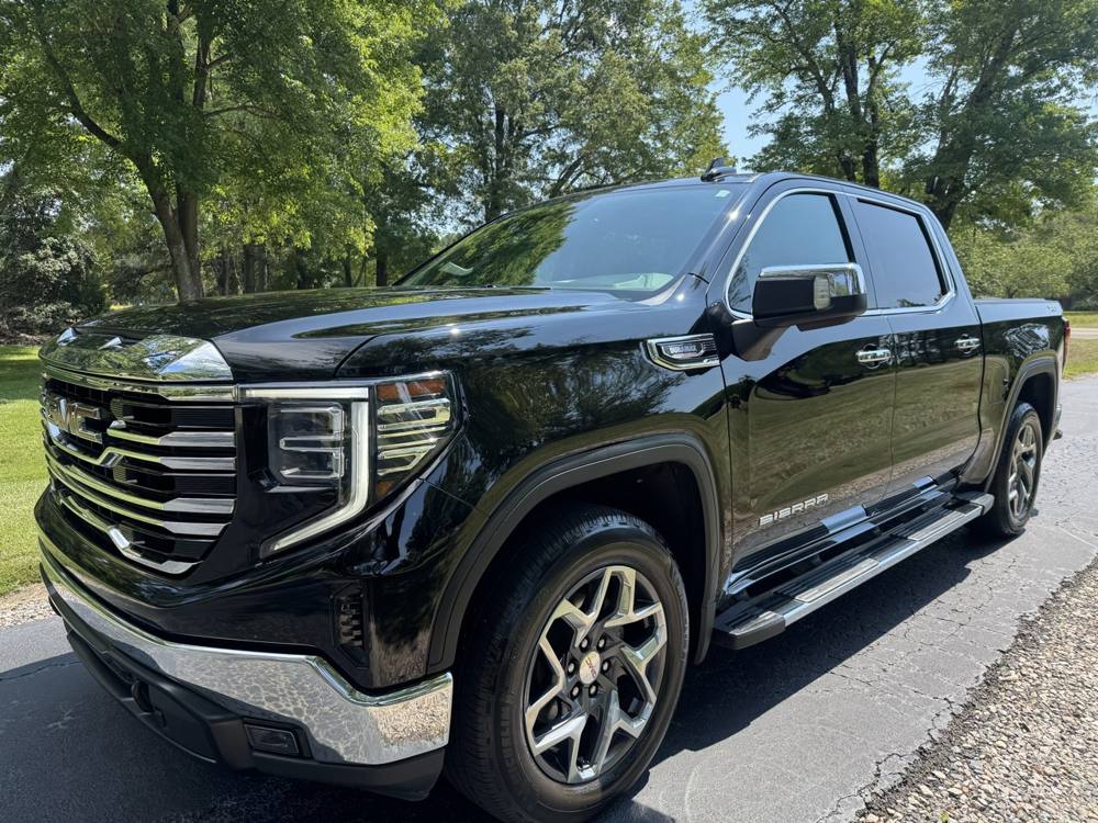 2022 GMC Sierra 1500 — photo 6 of 41