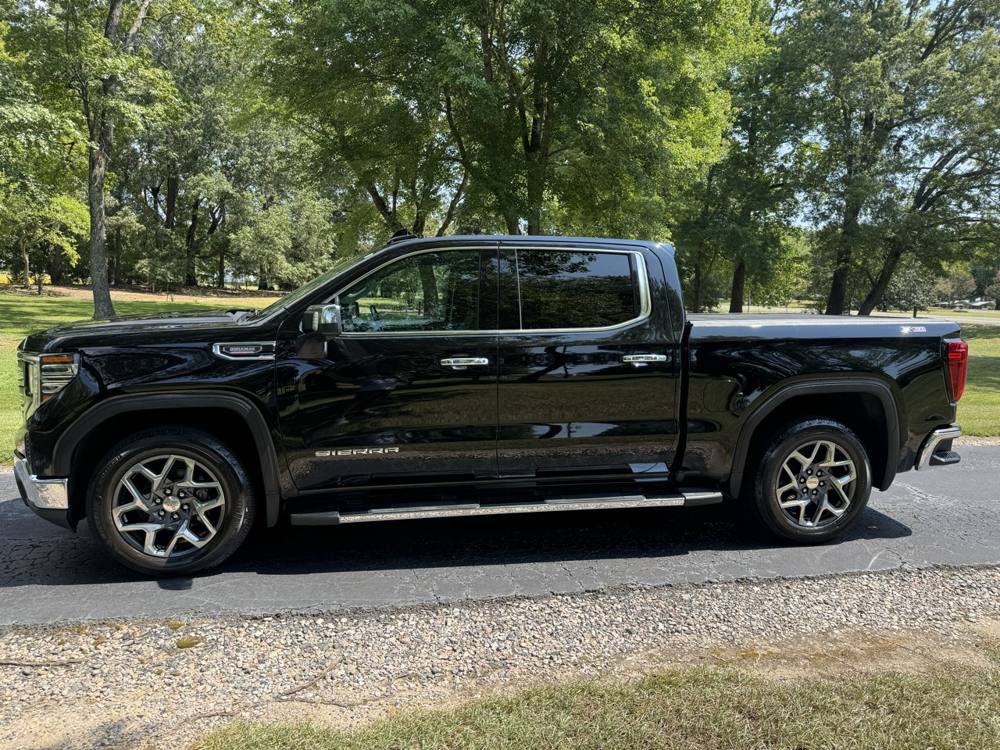 2022 GMC Sierra 1500 — photo 8 of 41