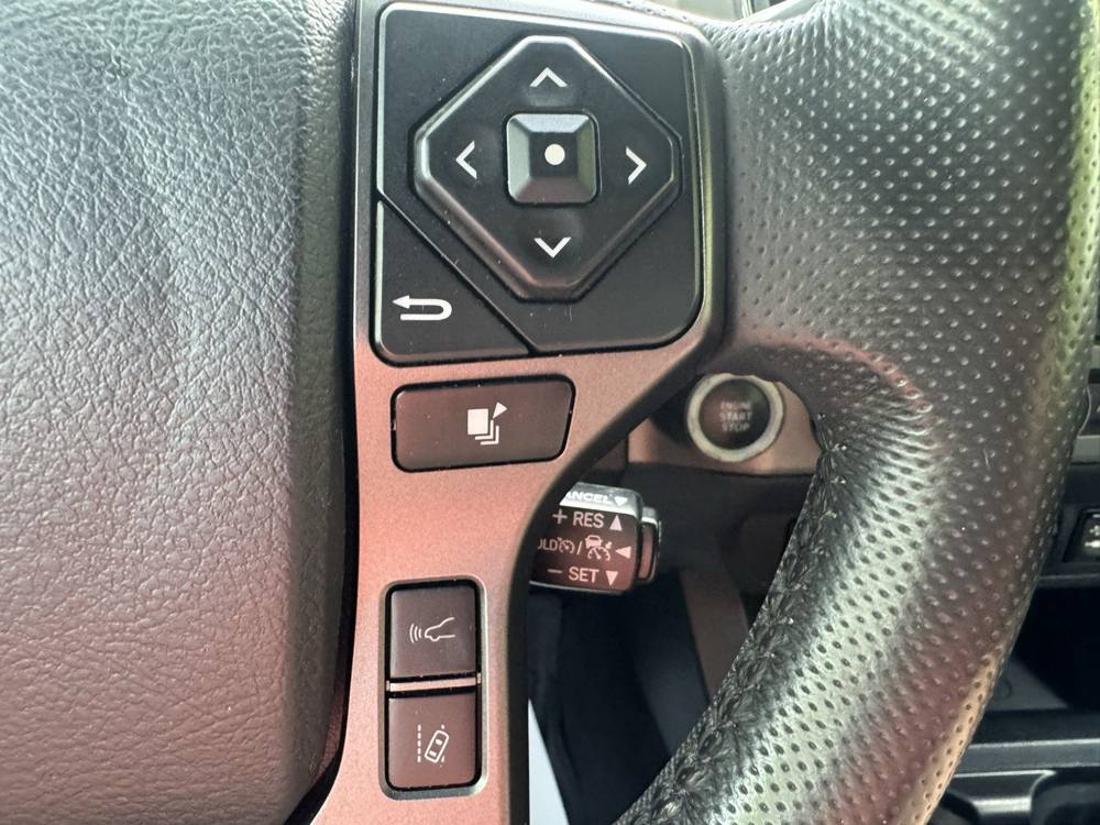 2019 Toyota Tacoma 4WD — photo 24 of 42