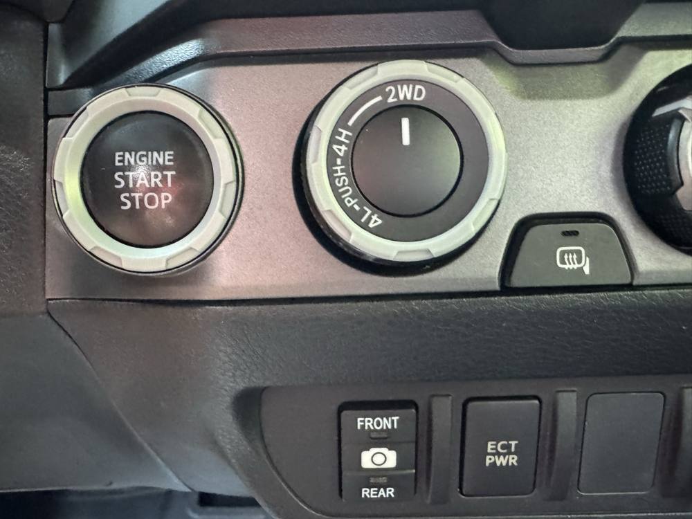 2019 Toyota Tacoma 4WD — photo 38 of 42