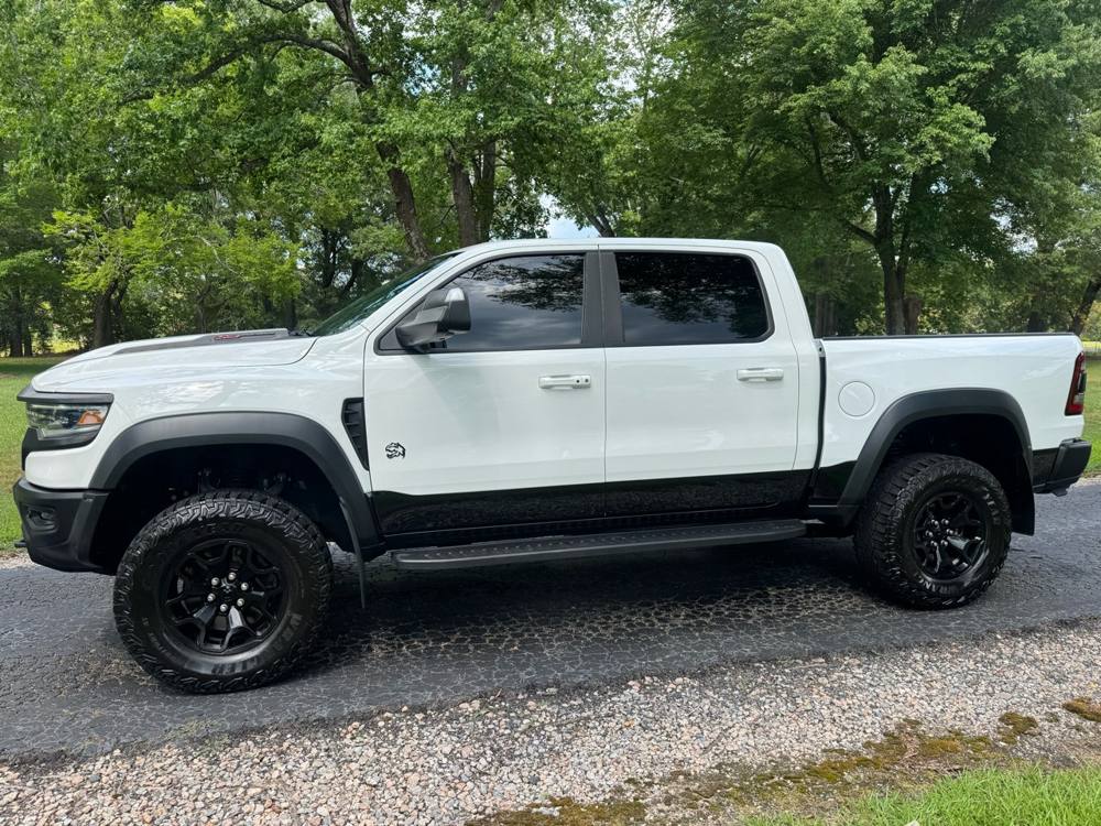 2022 RAM 1500 — photo 3 of 59