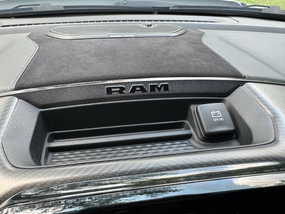 2022 RAM 1500 — photo 49 of 59