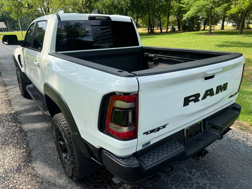 2022 RAM 1500 — photo 5 of 59
