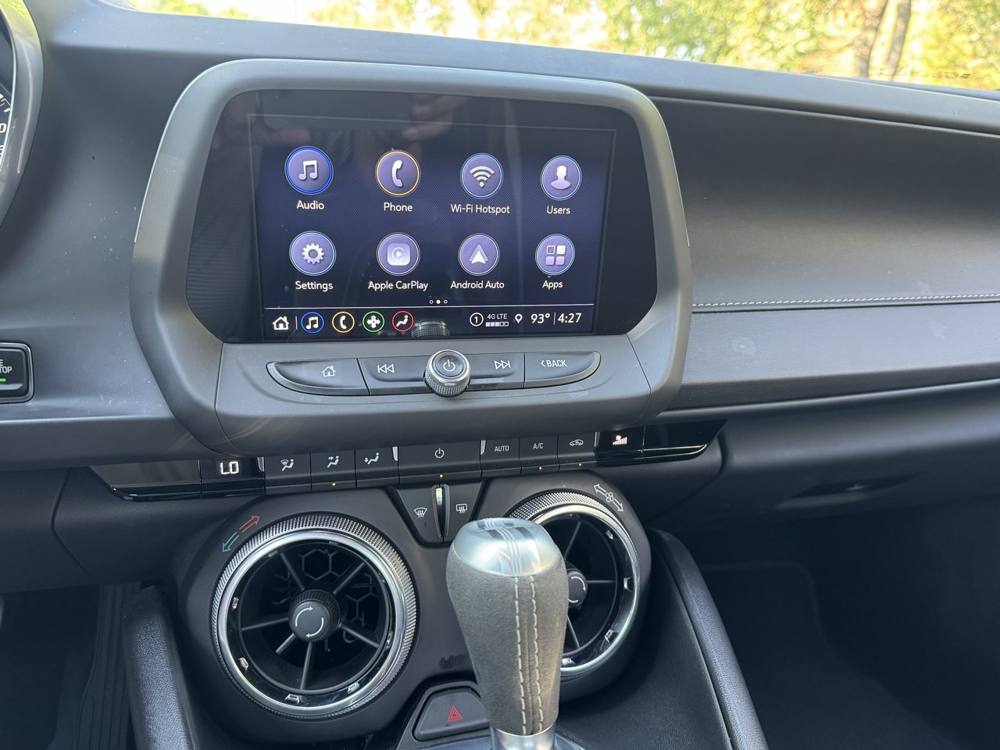 2023 Chevrolet Camaro — photo 34 of 44