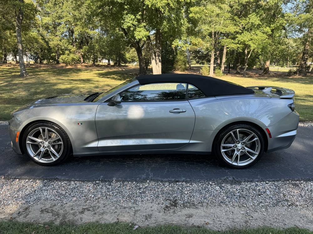 2023 Chevrolet Camaro — photo 36 of 44